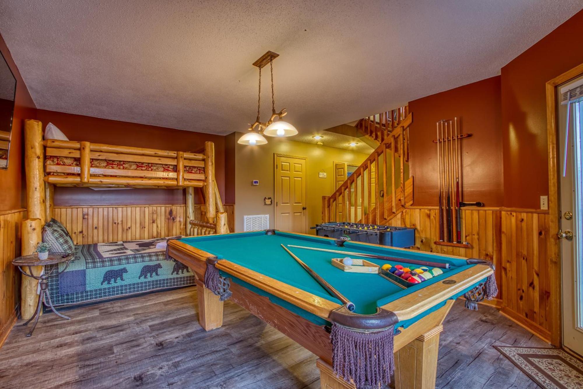 3 Decks, Mtn Views! Tree Tops By Honeybearcabins - Luxury Rain Showers, 3 King Suites, Xl Hottub, Fireplace, Bear Sightings Gatlinburg Exterior foto